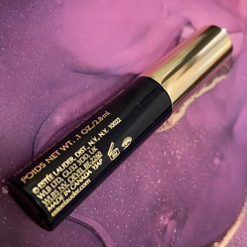 Estée Lauder lash multiplying volume Mascara